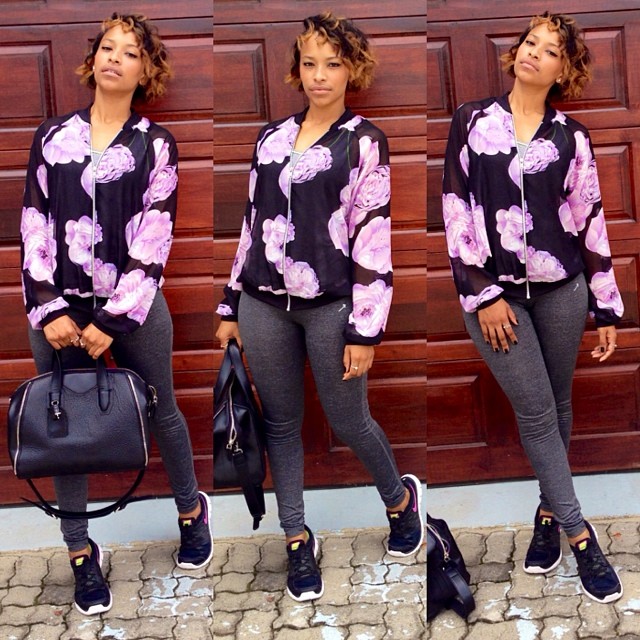 Here's another great way of wearing this lilac bomber and sneaker combination, for a more comfortable - athletic look. #todayimwearing #ootd #comfort #styling #sportswear 💜🏁🏁💜 #newhipsterstyle