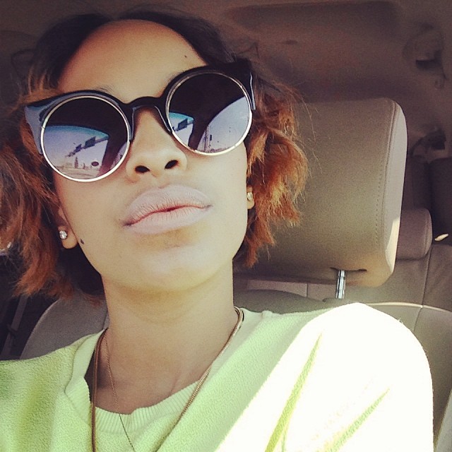 Friday selfie with ombré curls. #cateye #sunnies #mint #tee #selfie #newhipsterstyle